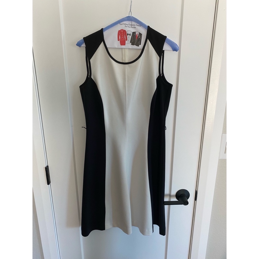 New York and Company Black and White Sleeveless Dress